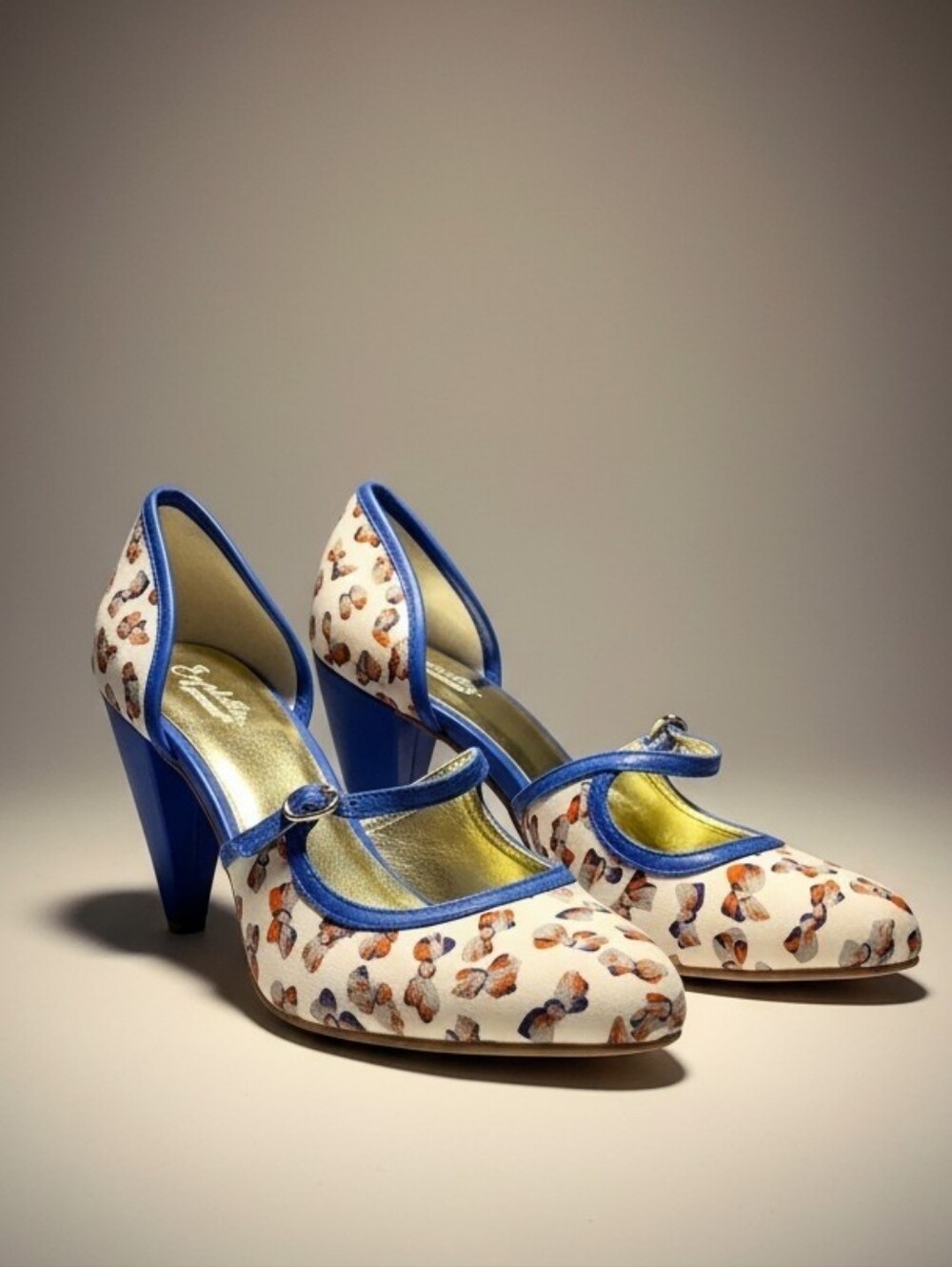 ## ✨ Seychelles Vintage-Inspired Butterfly Print Mary Jane Heels ✨